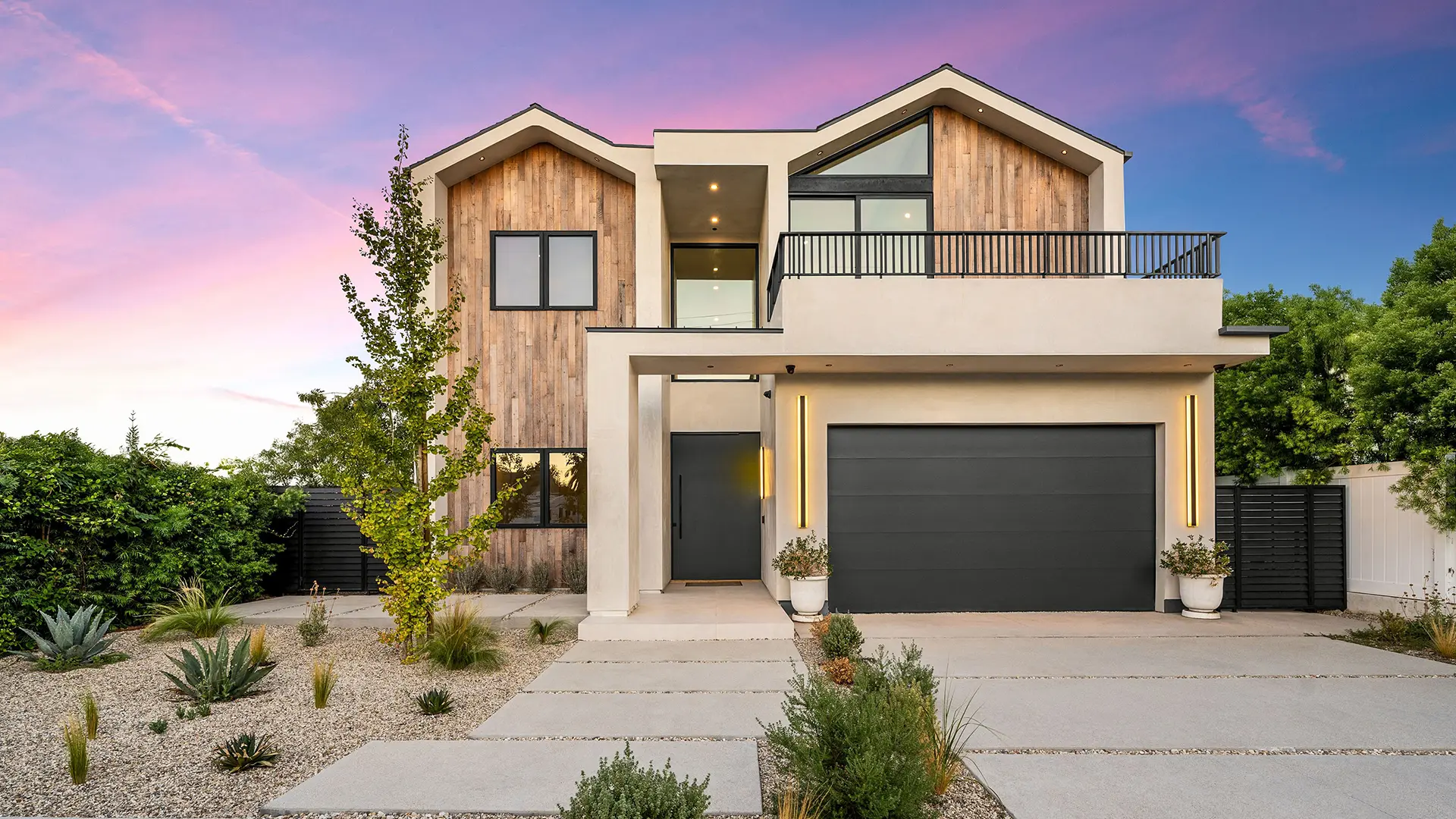 Modern Steel garage door in Iron Ore