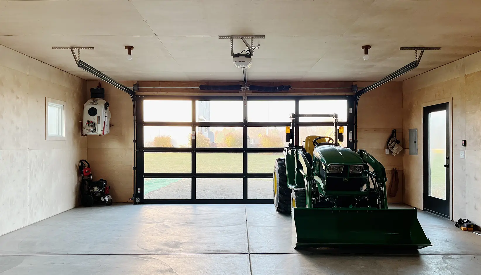 Avante garage door interior