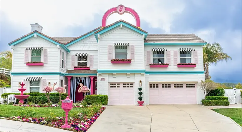 Barbie dreamhouse with garage outlet