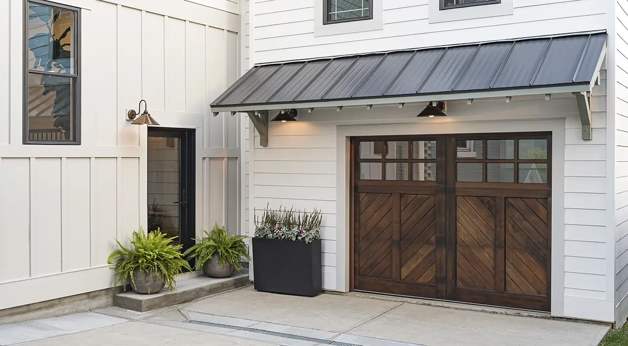 Reserve Wood Garage Door