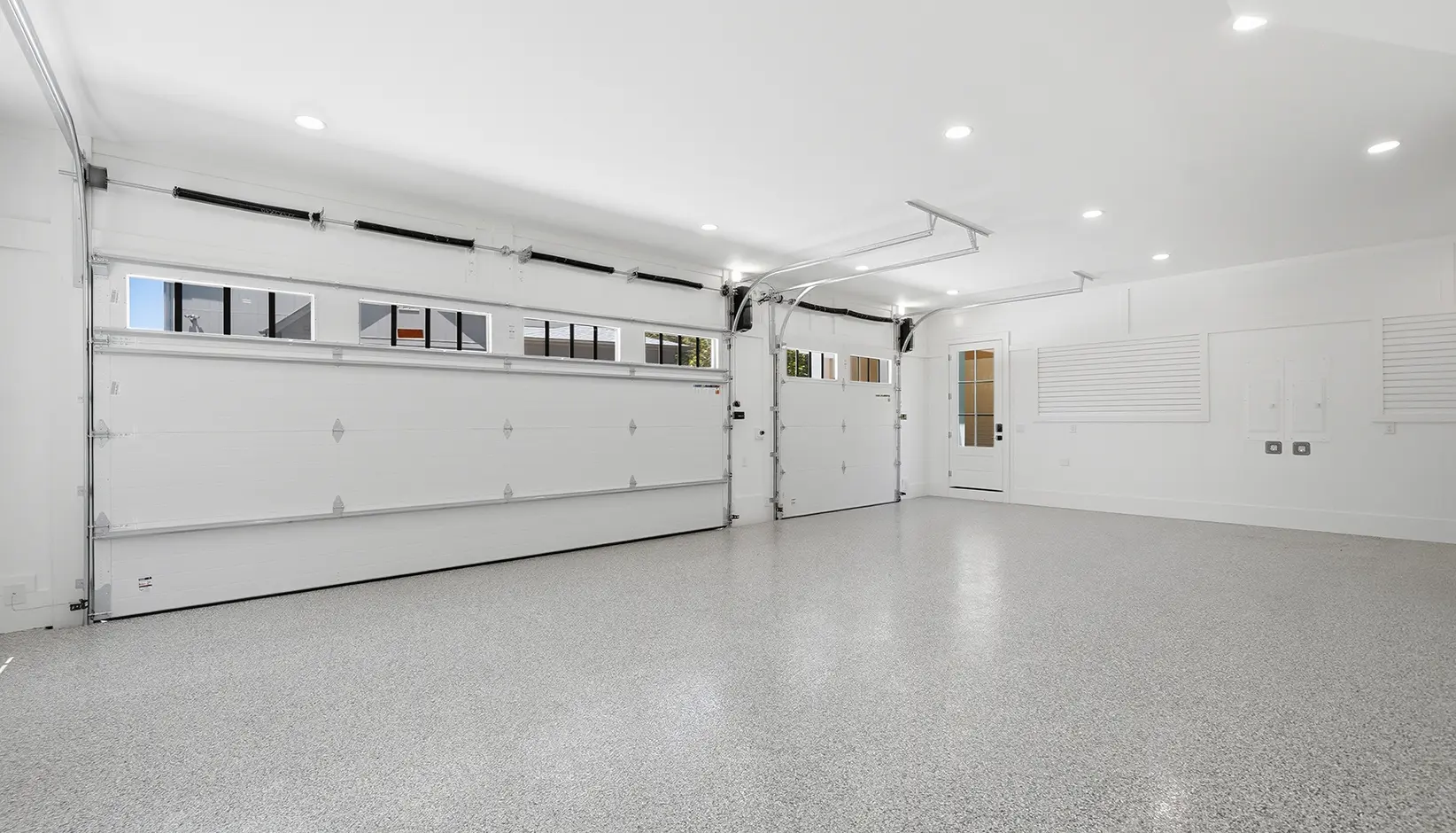 Canyon Ridge 5-Layer interior