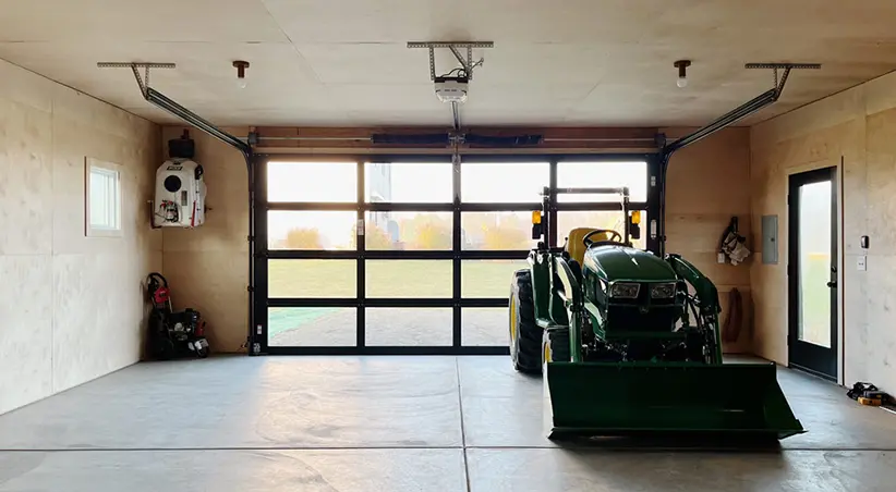 Inside of Avante garage door