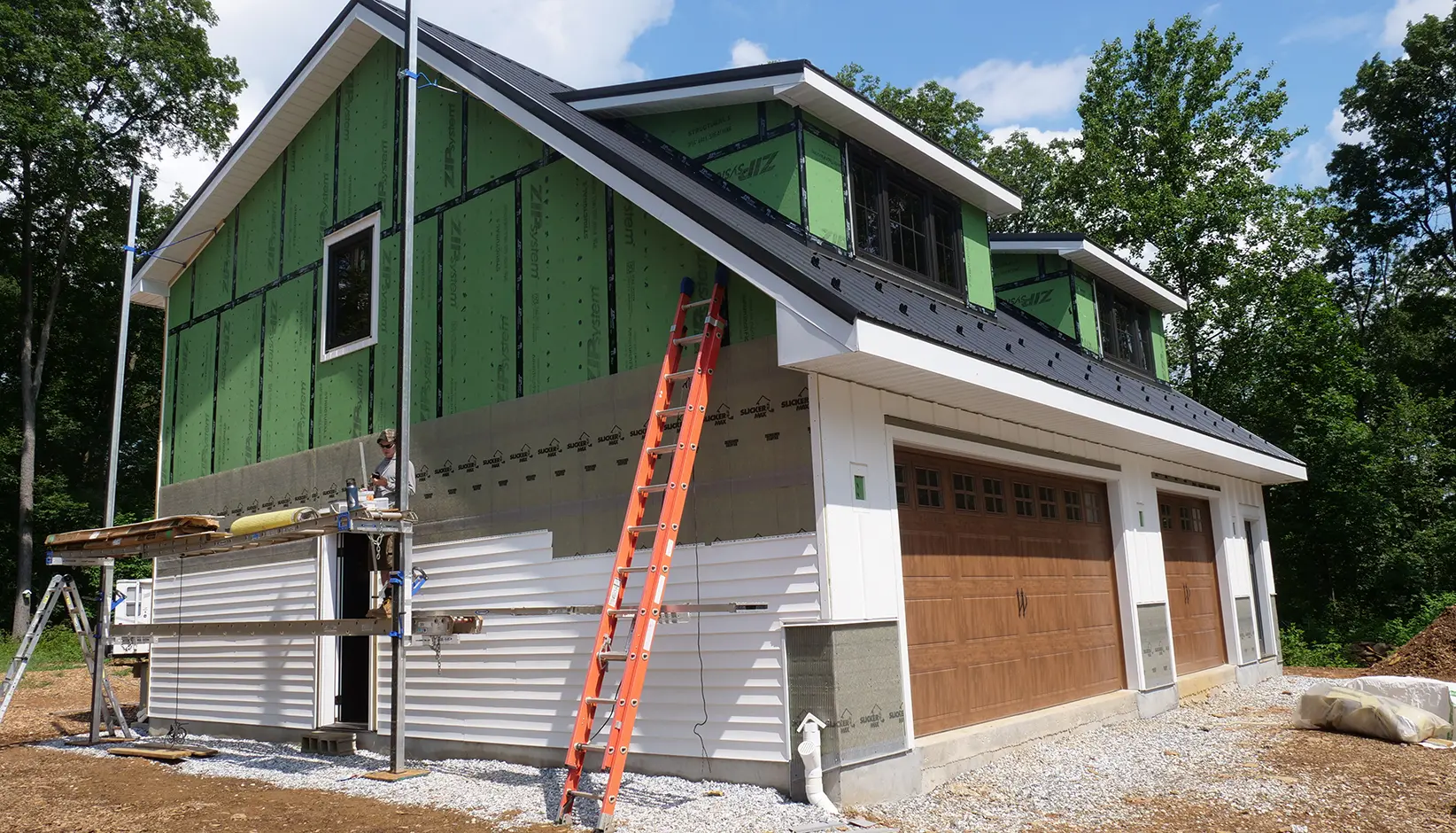 Side view of garage door