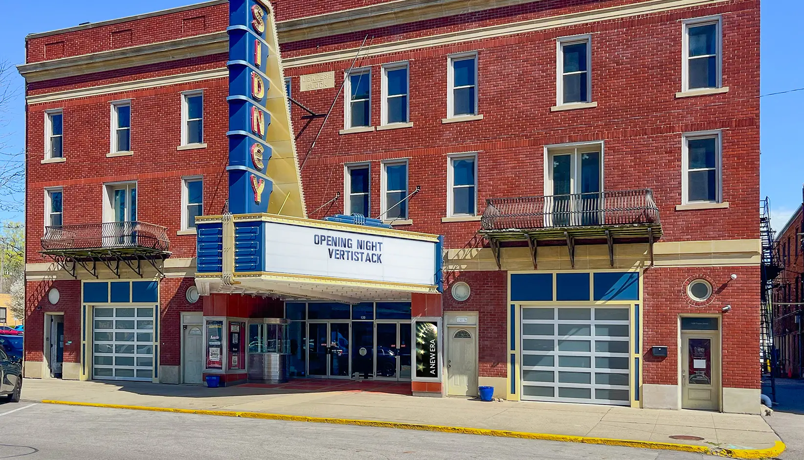 Vertistack Clear Door on Sidney Theatre
