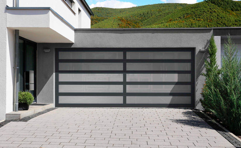 Avante® Sleek garage doors