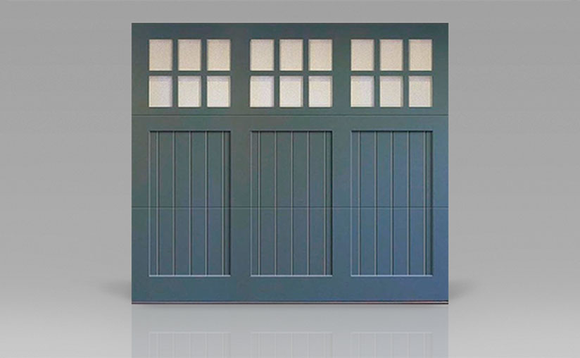 Reserve® Wood Extira® garage doors