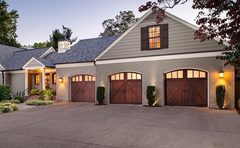Wood Carriage House Garage Doors With, Clopay Insulated Garage Doors Home Depot Singapore