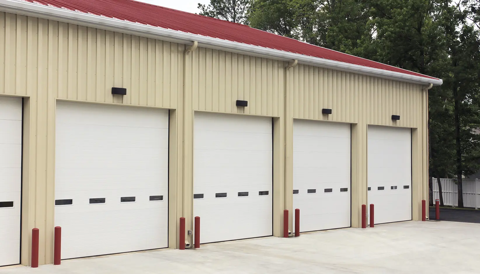Energy Series with Intellicore® overhead doors
