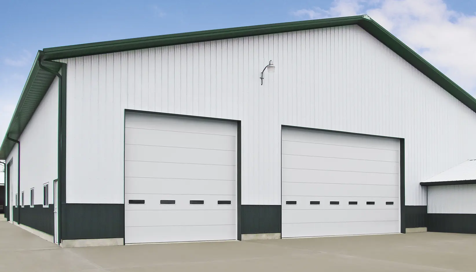 Industrial Series overhead doors