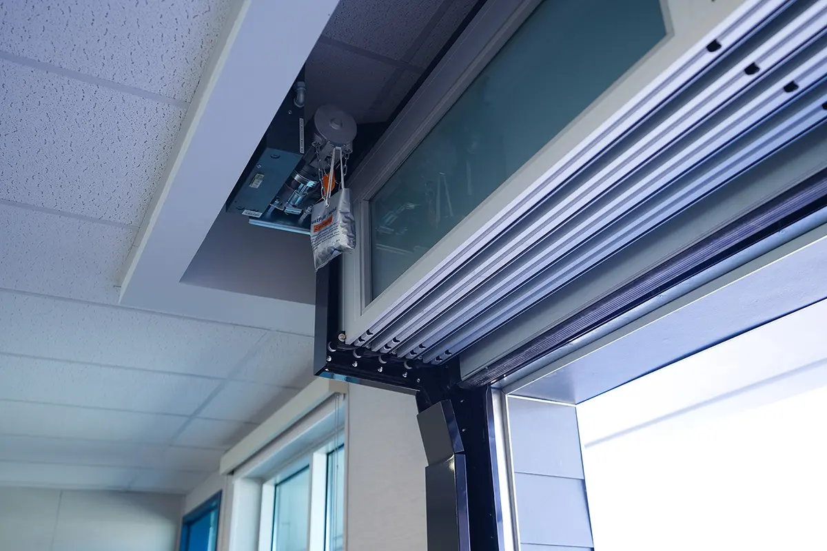VertiStack® Clear Door