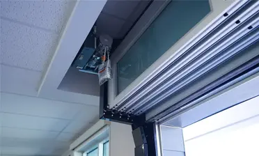 VertiStack® Clear Door