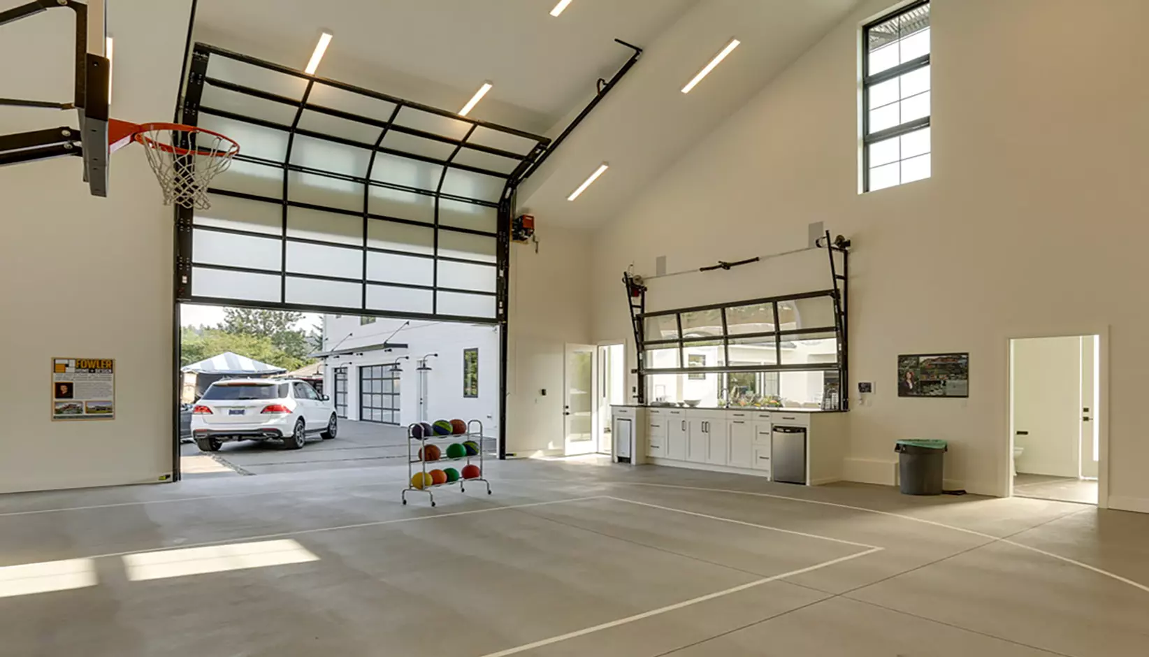 Avante® – Now Available with C-Power™ Technology garage doors