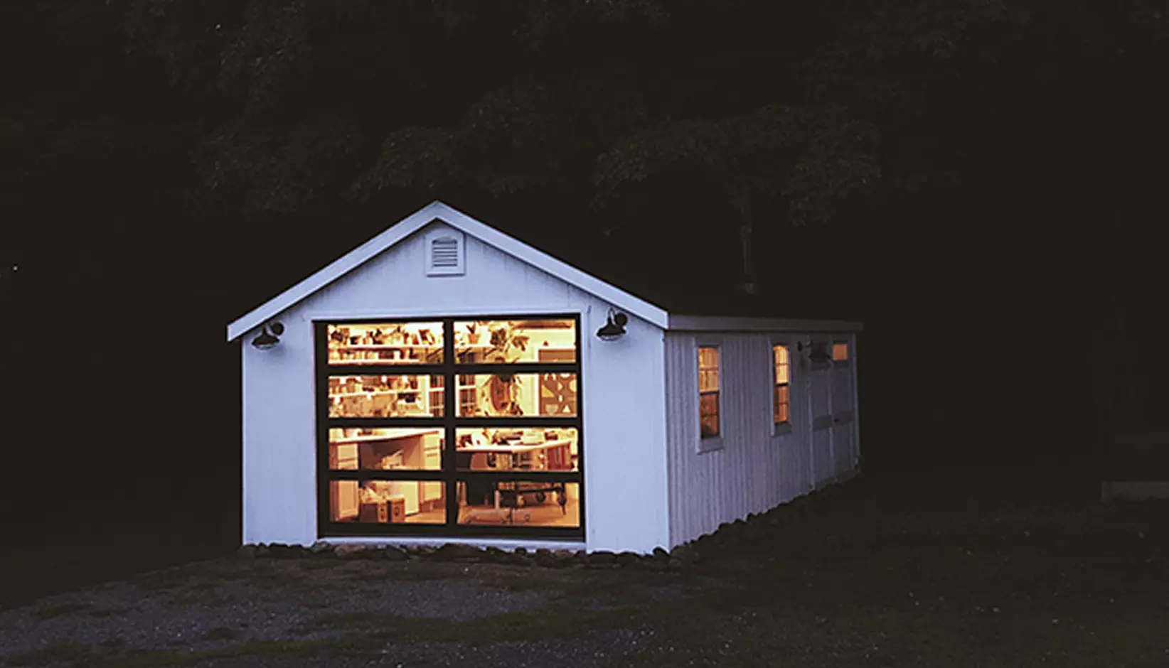 Avante® – Now Available with C-Power™ Technology garage doors