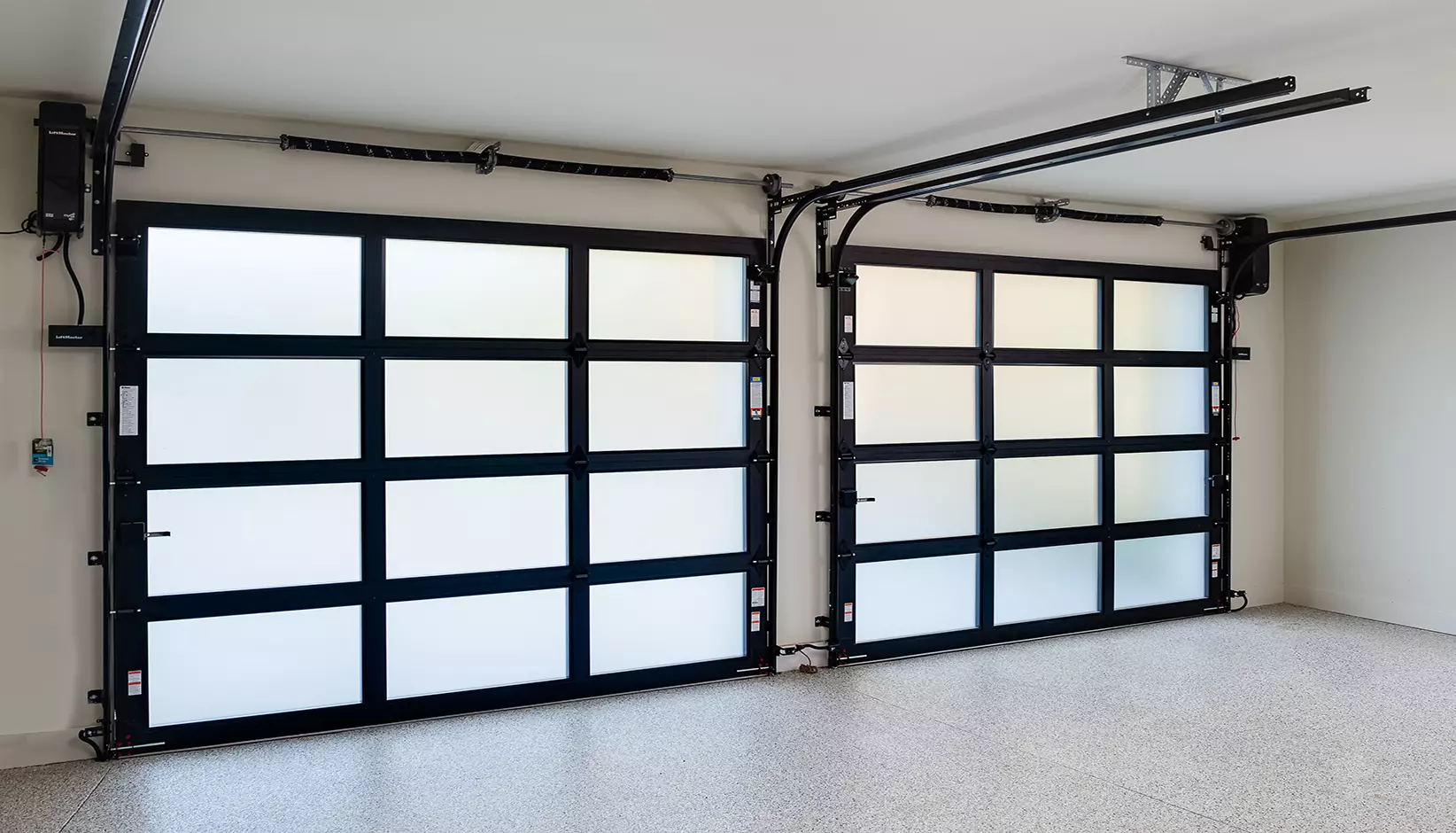 Avante® – Now Available with C-Power™ Technology garage doors