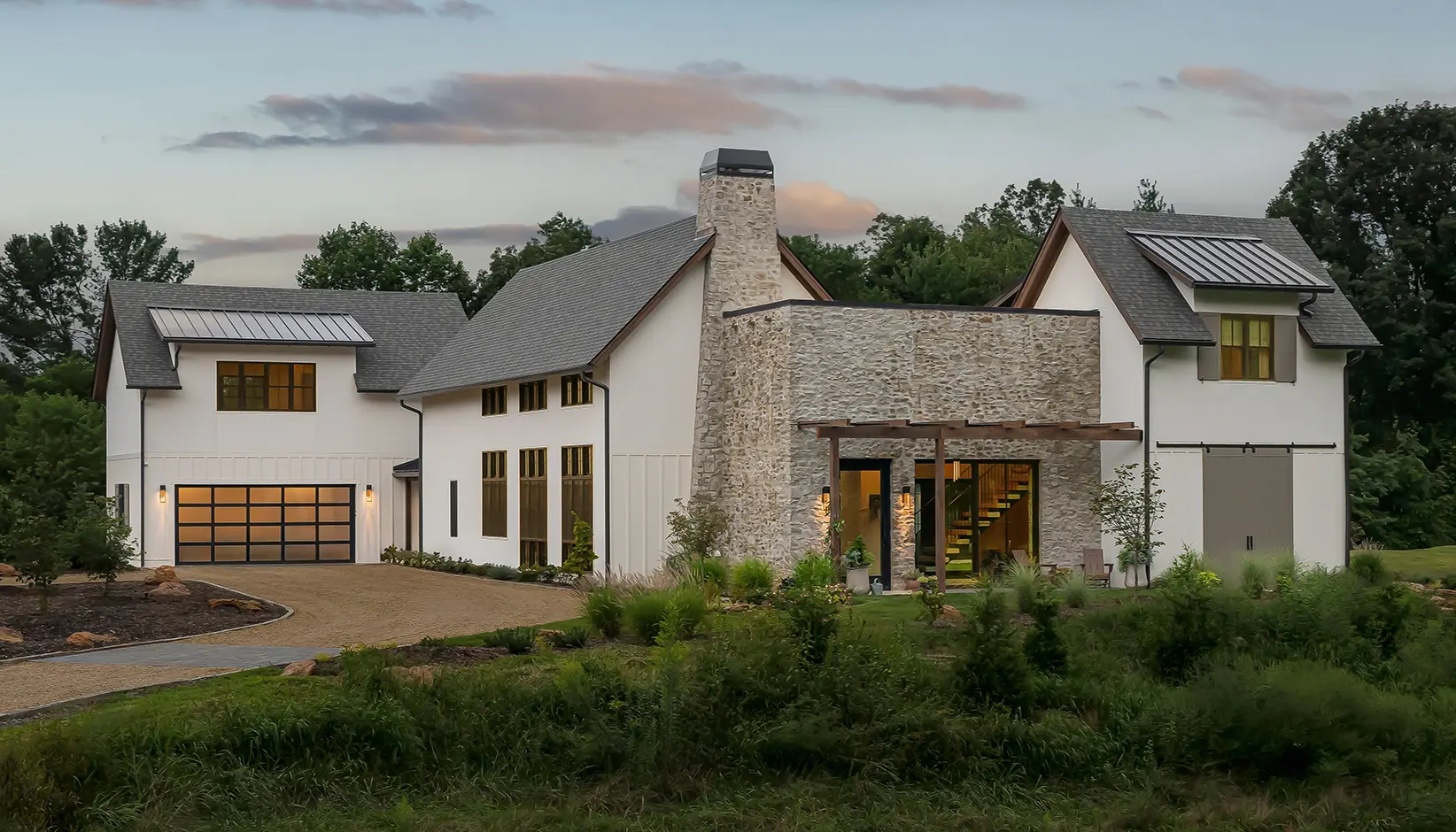 Avante® – Now Available with C-Power™ Technology garage doors