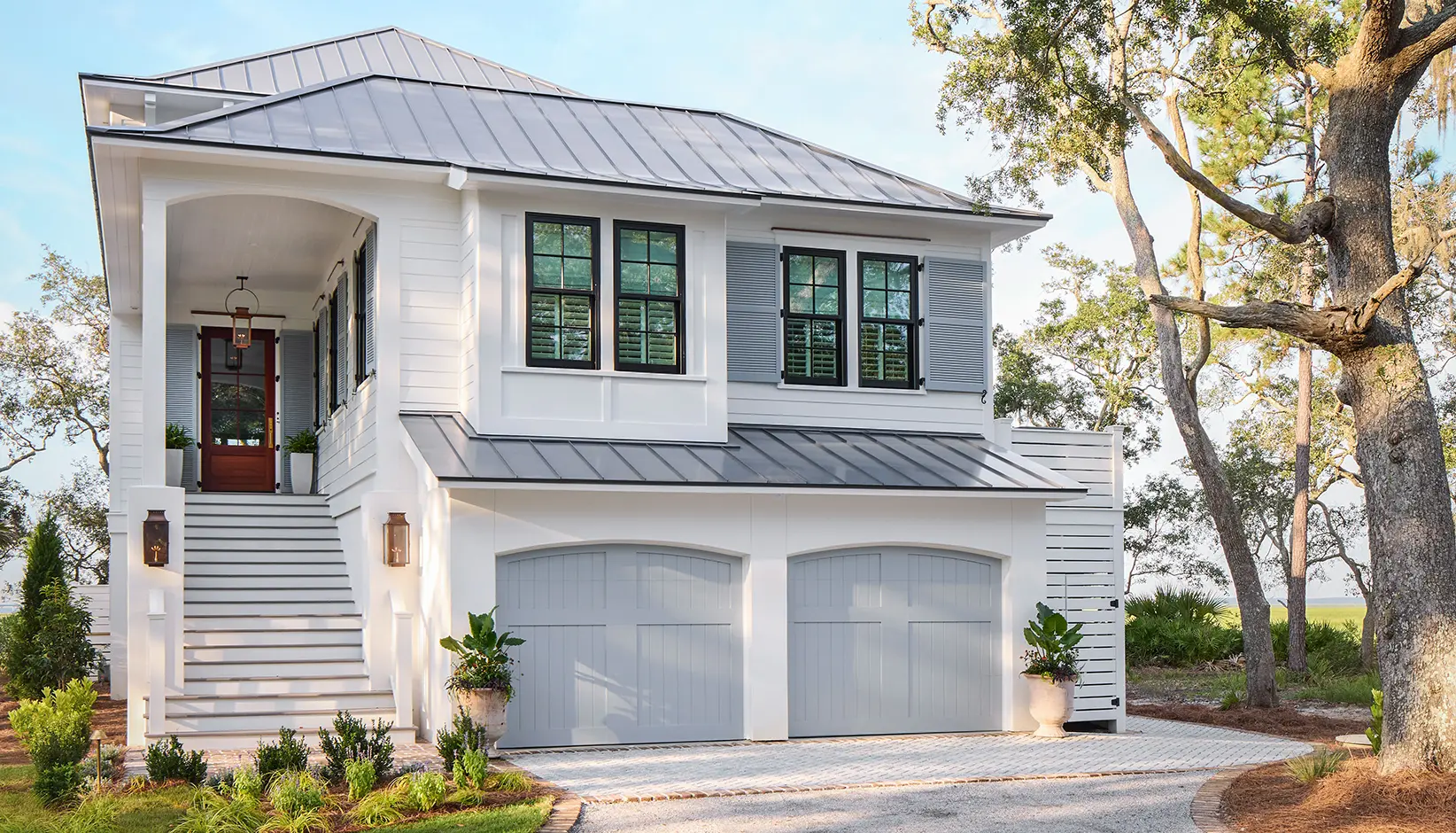 CR5L-D36-Arch1-AP Canyon Ridge 5-Layer garage door in Design 36 with ARCH1 top