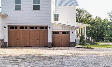 Canyon Ridge<sup class='symbolstxt'>®</sup> Carriage House (5-Layer)