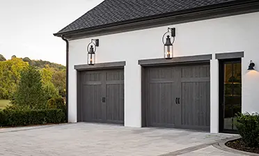 Canyon Ridge<sup class='symbolstxt'>®</sup> Carriage House (5-Layer)