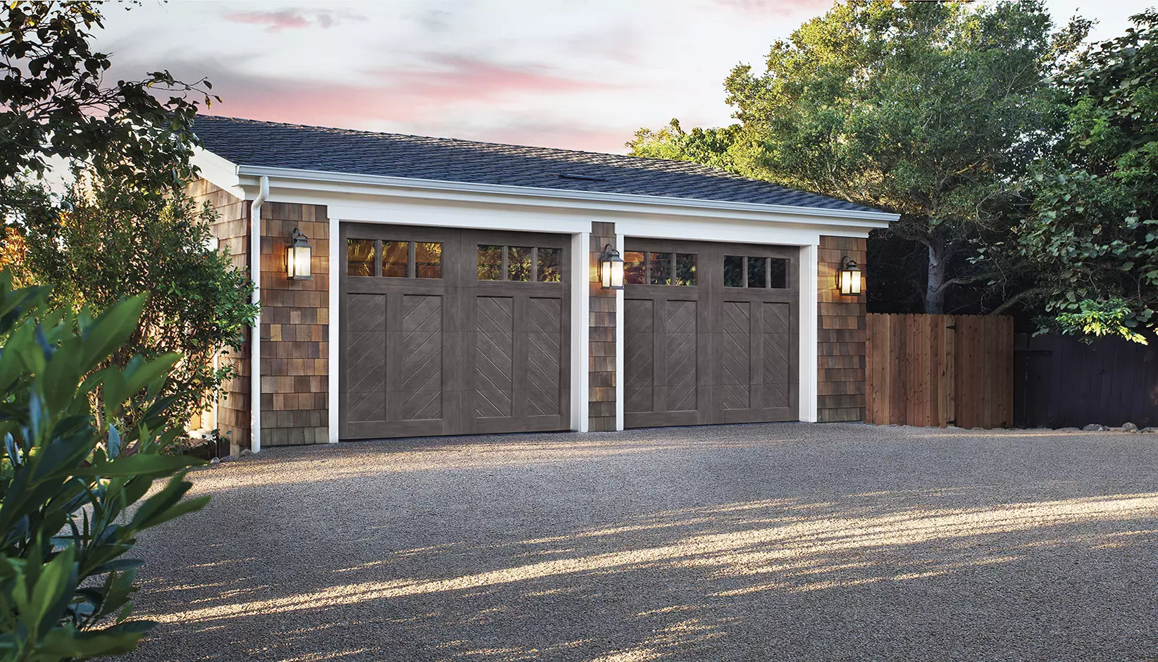 Canyon Ridge® Chevron garage doors