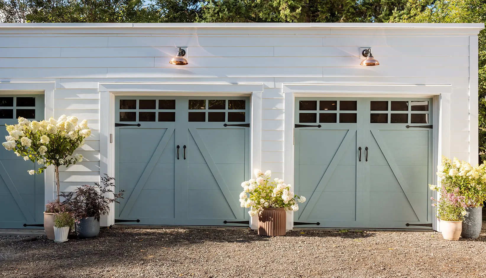 Canyon Ridge® Elements garage doors