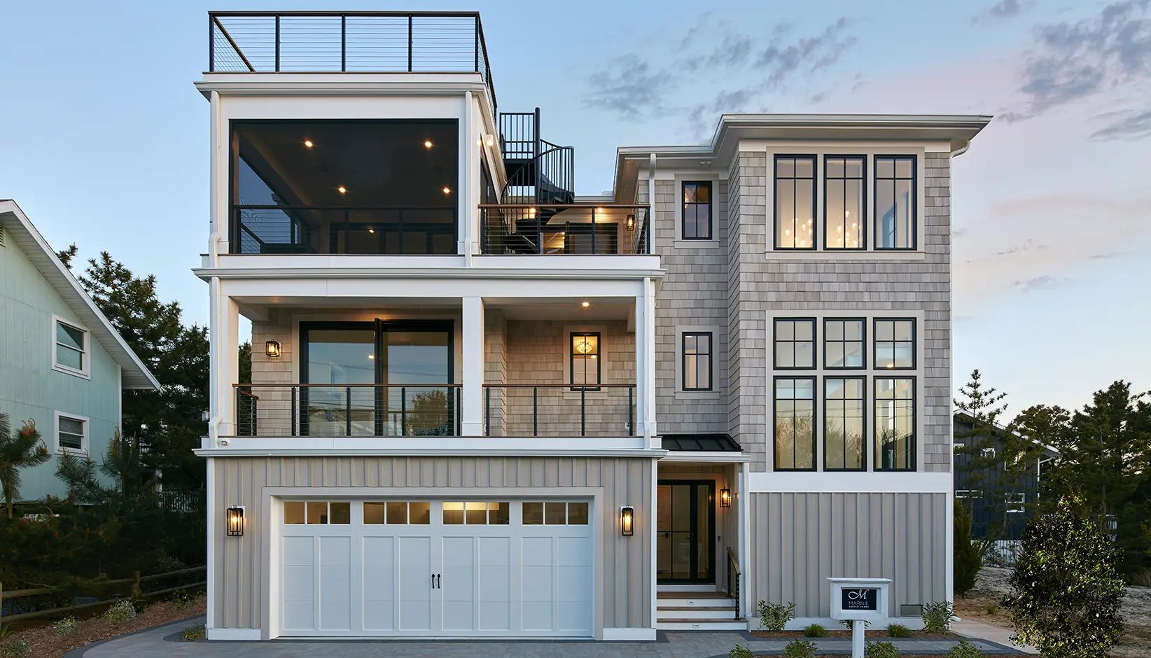 Double garage door on the coast