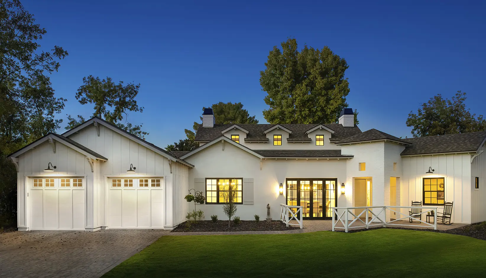 Grand Harbor® garage doors