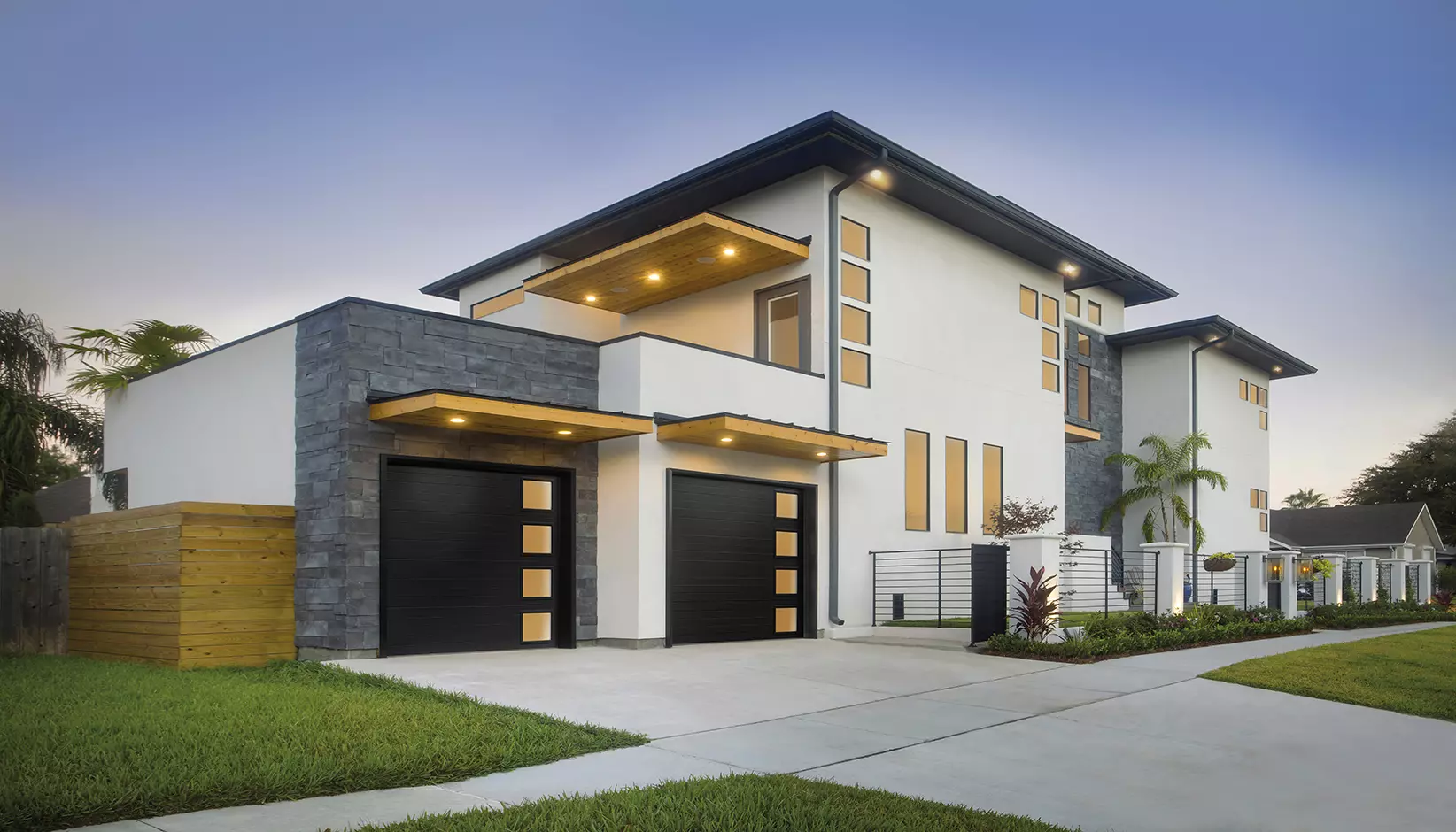 Modern Steel™ garage doors