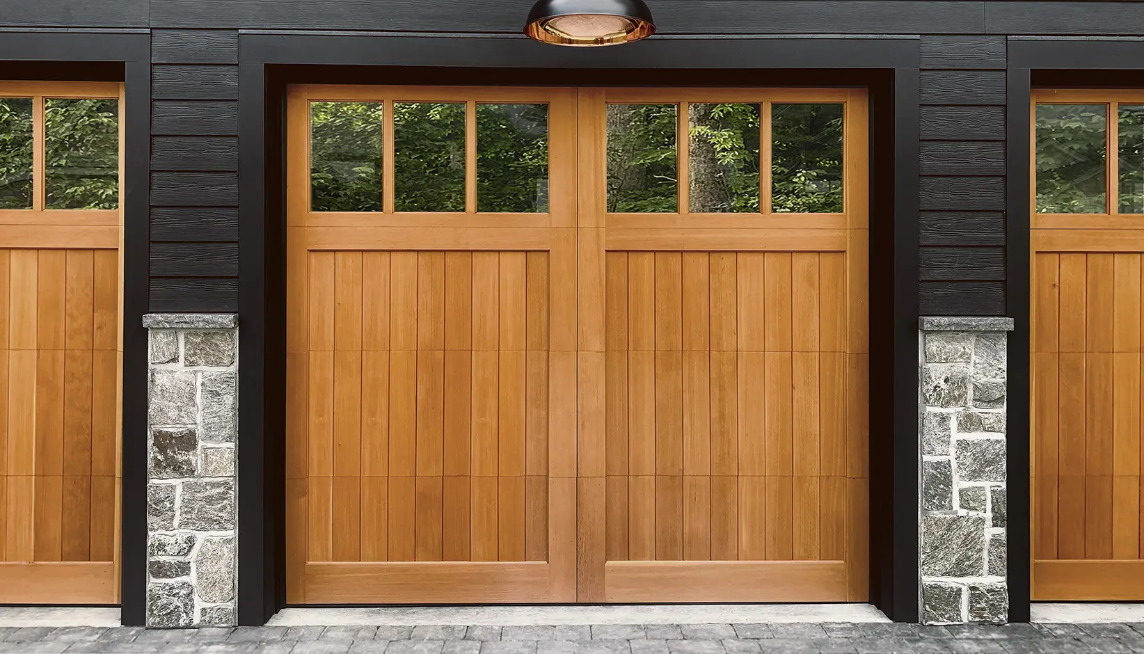 Reserve® Wood Limited Edition garage doors