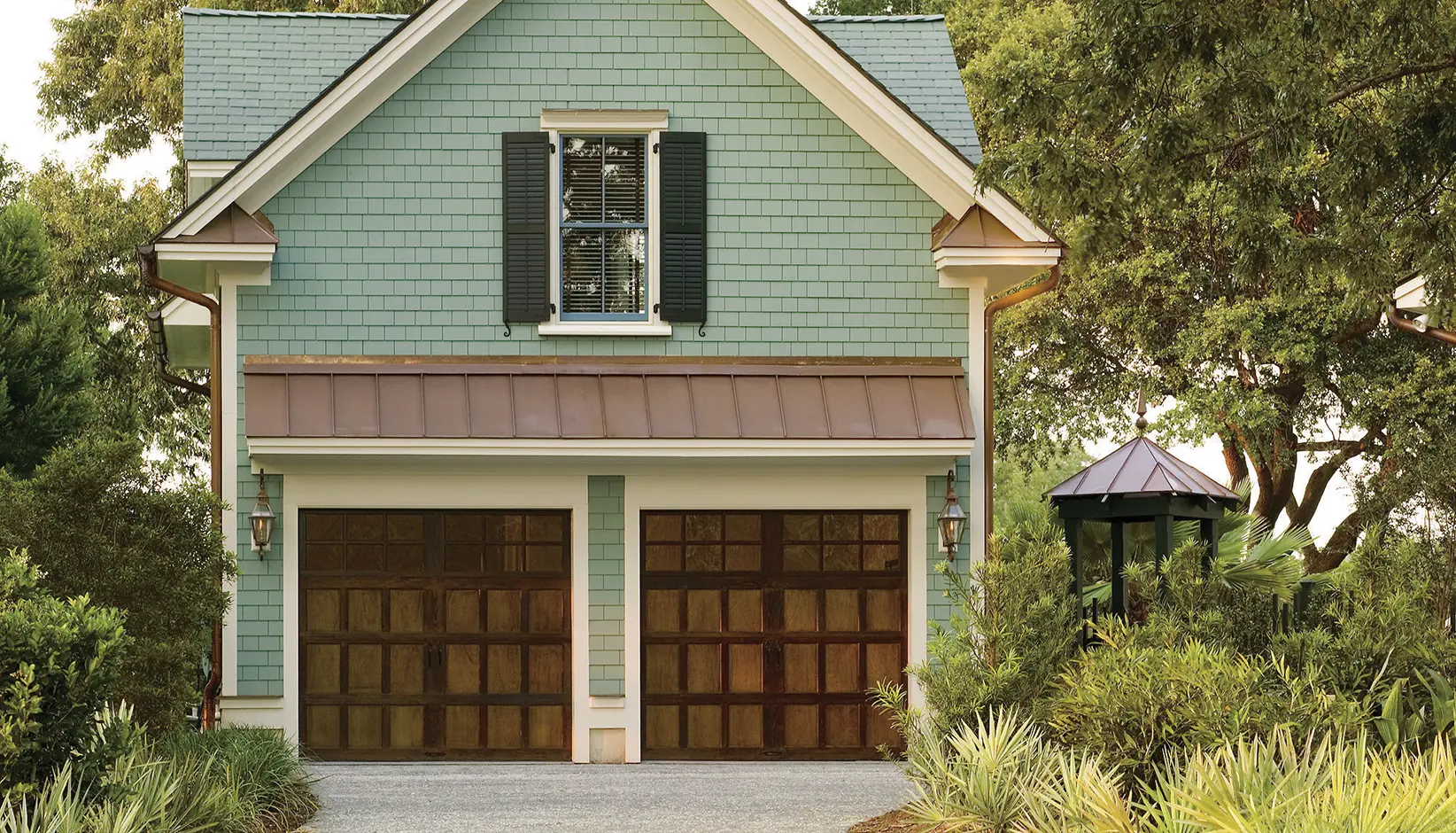 Reserve® Wood Semi-Custom garage doors
