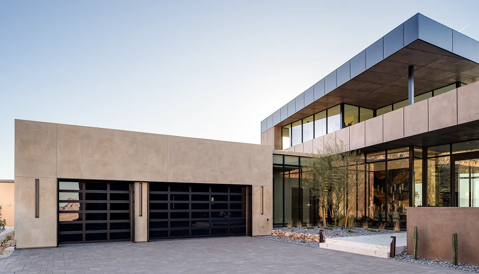 VertiStack® Avante® garage doors